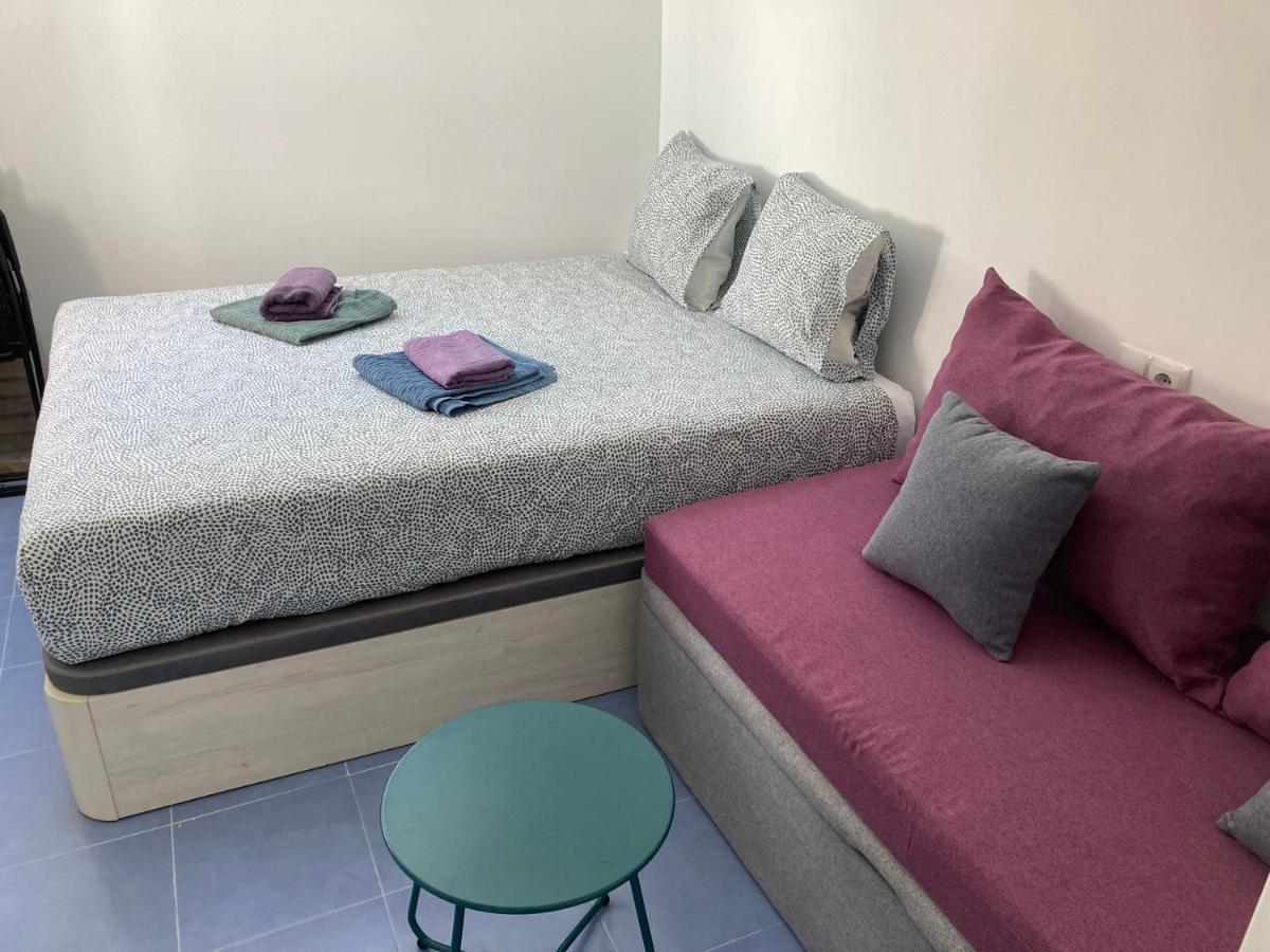 Malaguena Salerosa "Apartamento - Estudio Con Terraza" En Casa Tipica De 1 A 4 Dormitorios Málaga Exterior foto